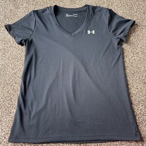 Under Armour Women's Black V-Neck Tee